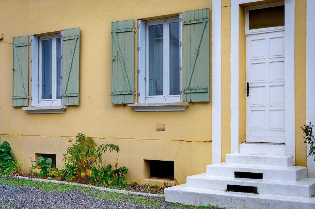 Centre Ville Et Gare A Pied - Parking Et Patio Vannes Zewnętrze zdjęcie